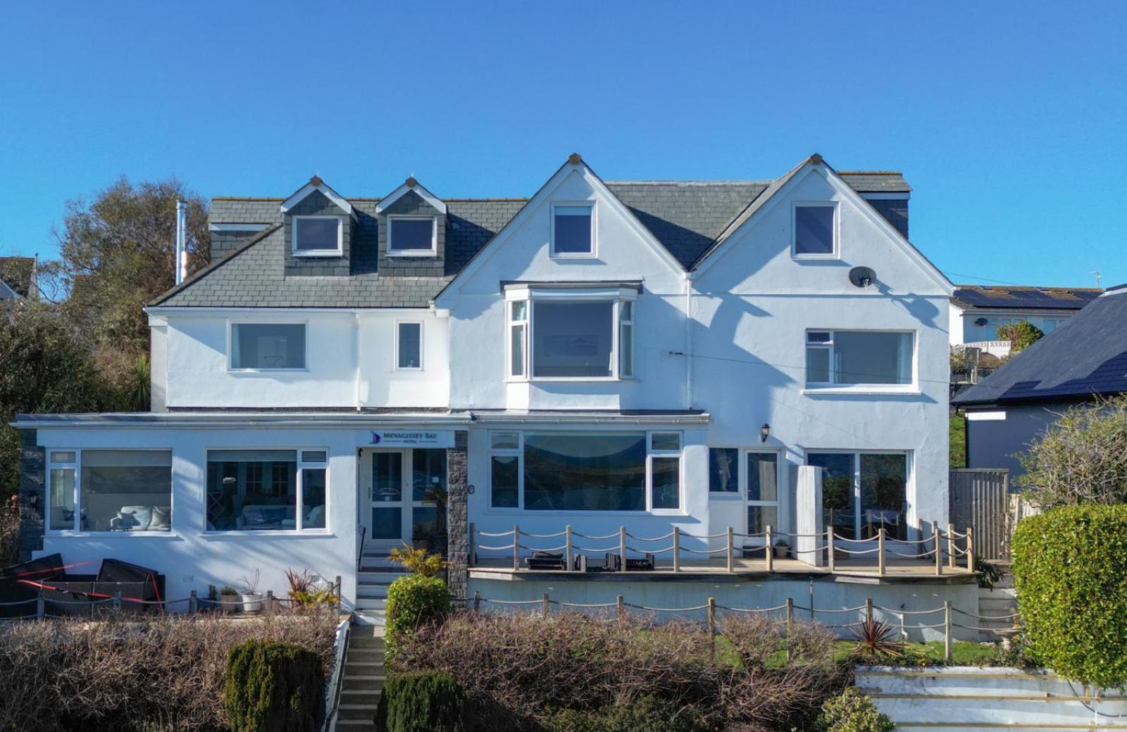 Mevagissey Bay Hotel Exterior photo